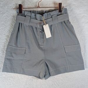93-nwt Moon River Gray Cargo Shorts